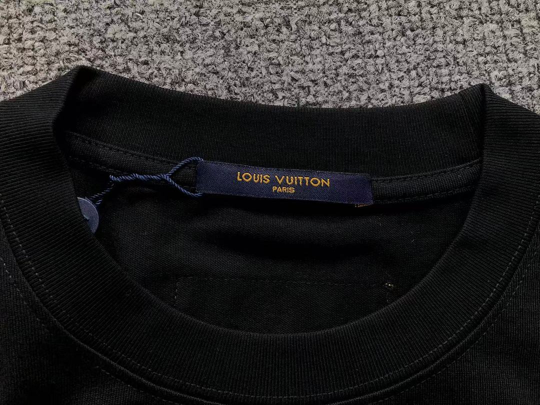 Louis Vuitton 129 L⭐ T-SHIRT 126271060 (Im 170Cm 60Kg I Wear Size XL In The Phot) - Image 20