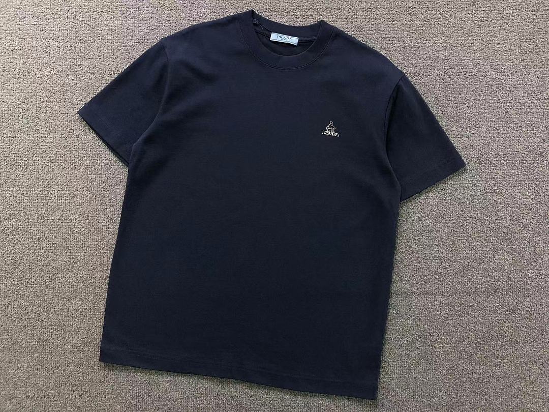 Prada 118 P⭐A⭐A T-SHIRT 3204233121 (Im 170Cm 60Kg I Wear Size L In The Phot) - Image 9