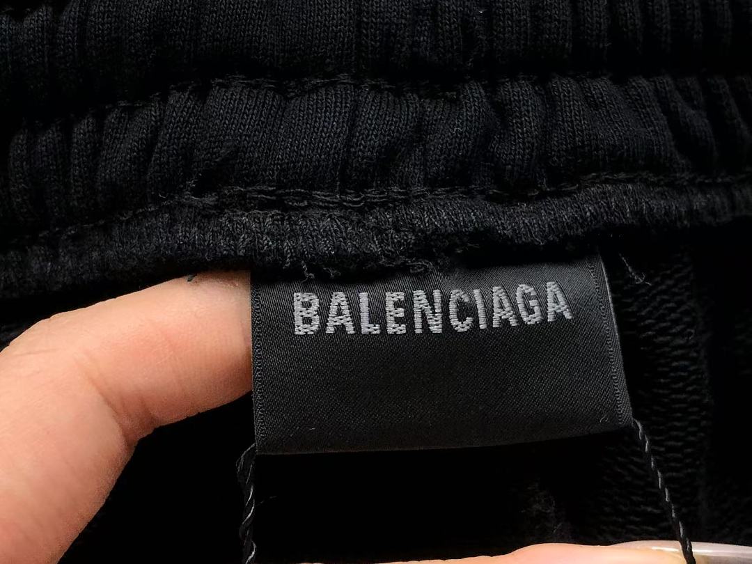 Balenciaga SHORTS 158 B⭐L⭐⭐⭐IA⭐A T-SHIRT - Image 31