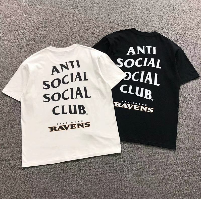 Christian Louboutin 85 ANTI SOCIAL CLUB T-SHIRT 123140402 (Im 170Cm 60Kg I Wear Size L In The Phot), photo 1