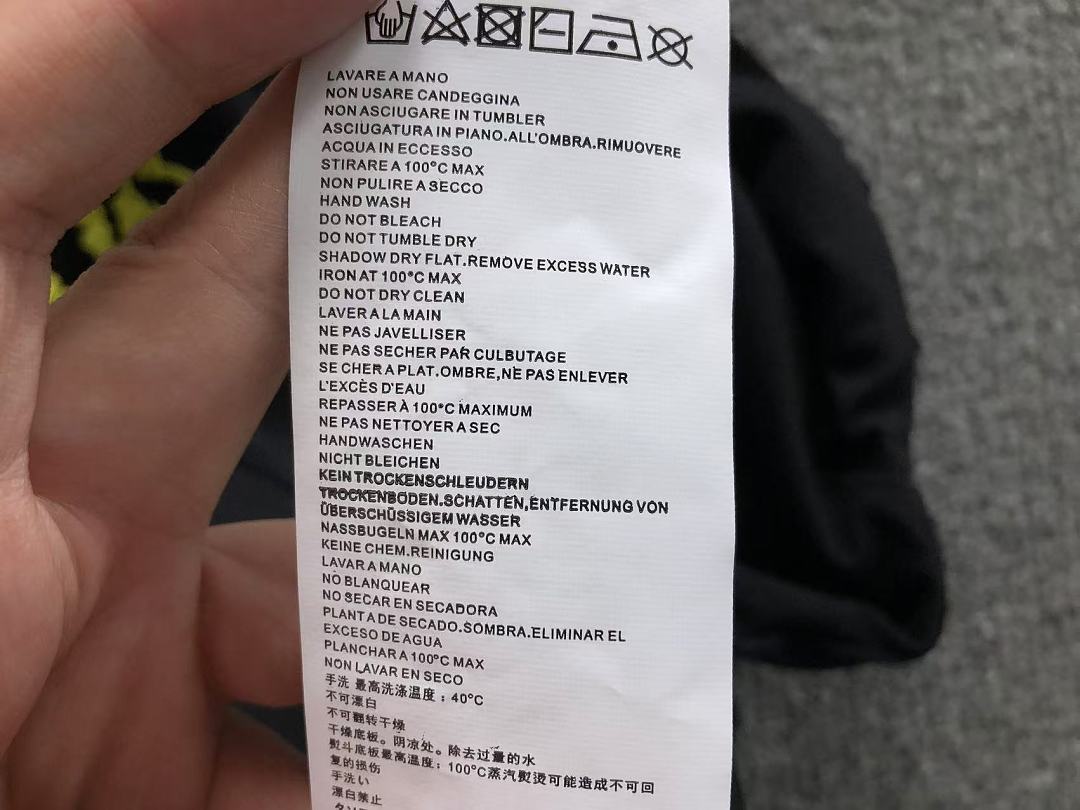 On Running 82 MAISON MARGIELA T-SHIRT 5208270586 (Im 170Cm 60Kg I Wear Size 46 In The Phot) - Image 21