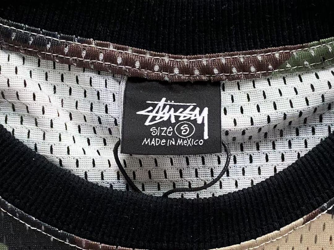 Stussy SHORTS 138 STUSSY T-SHIRT - Image 16