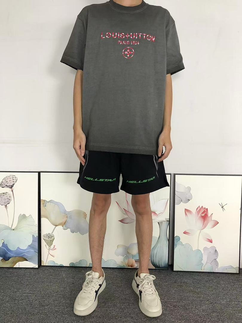 Louis Vuitton 125 L⭐ T-SHIRT 5207270681 (Im 170Cm 60Kg I Wear Size S In The Phot) - Image 3