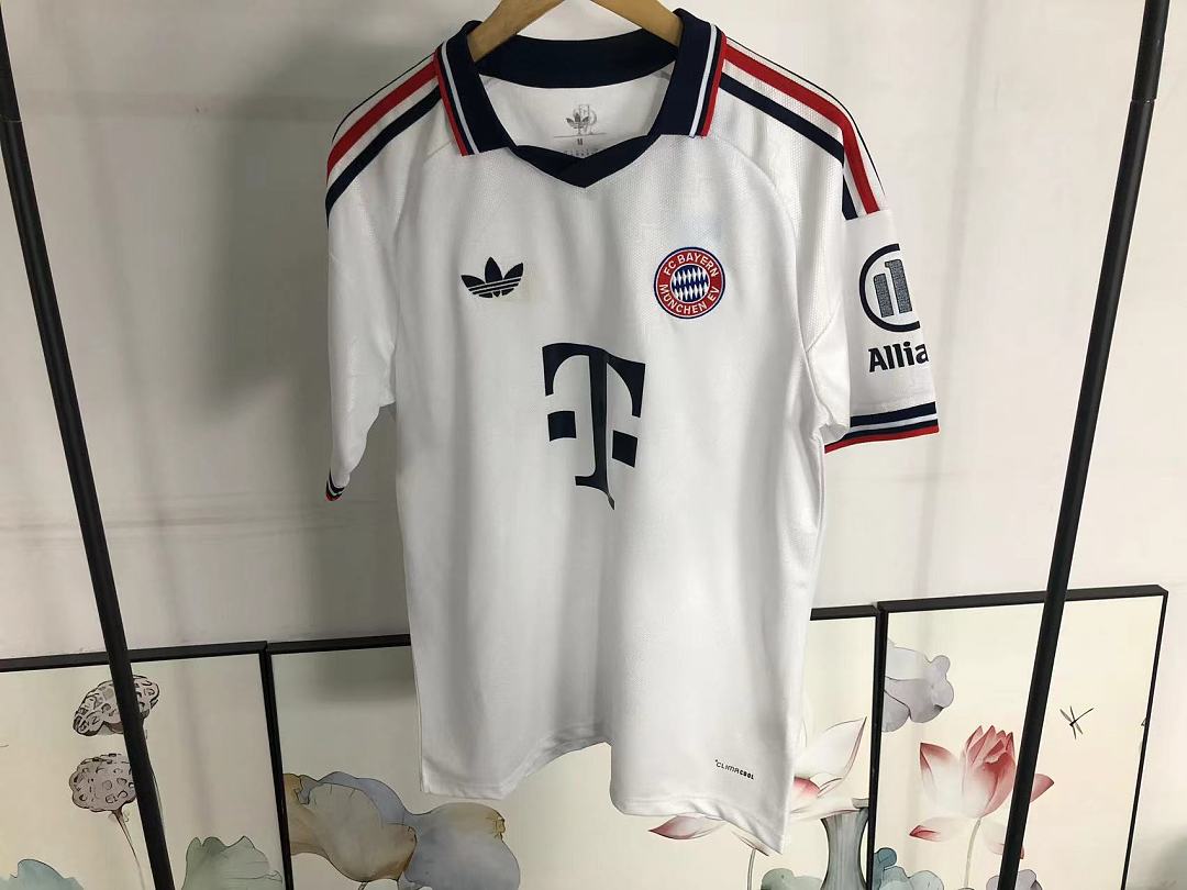 Unbranded 82 FOOTBALL T-SHIRT 1282808002 (Im 170Cm 60Kg I Wear Size M In The Phot) - Image 22