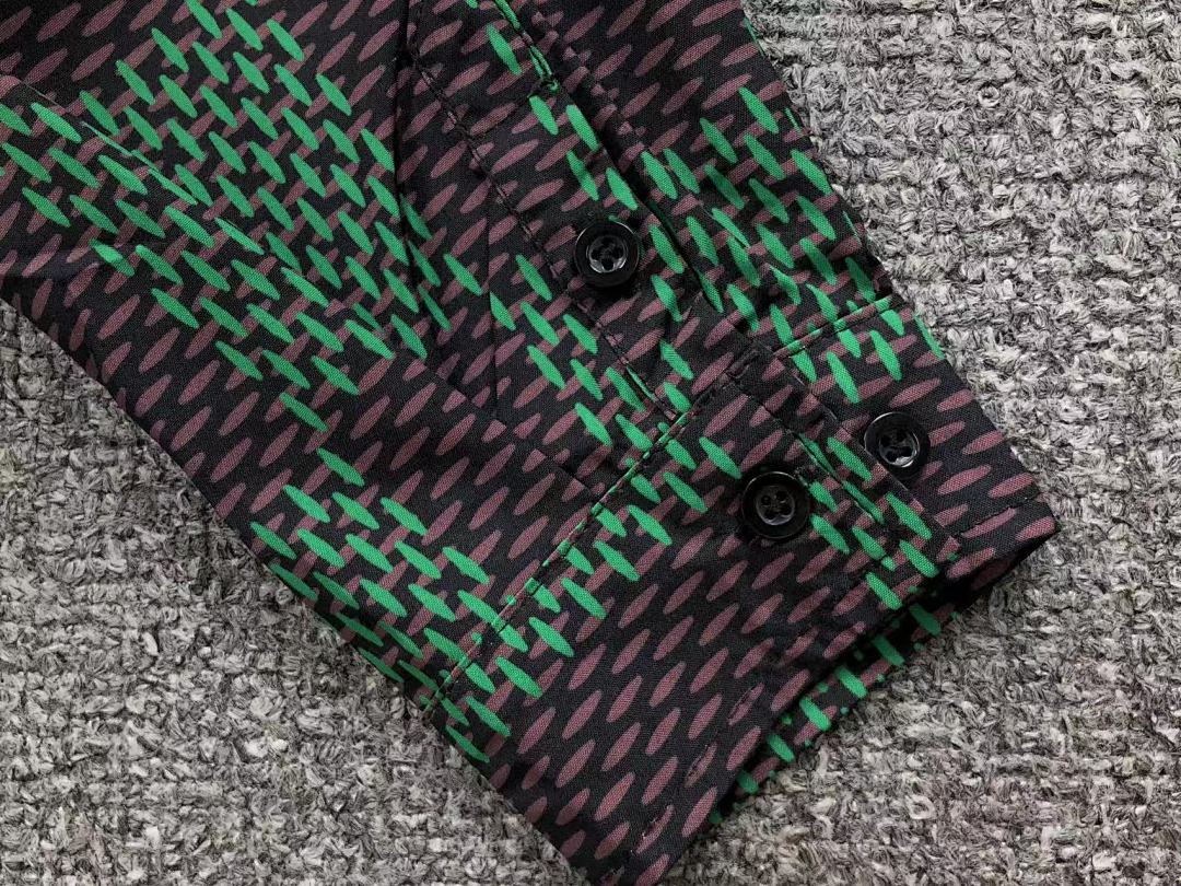 Louis Vuitton 116 L⭐ SHIRT 211050439 (Im 170Cm 55Kg I Wear Size L In The Phot) - Image 11