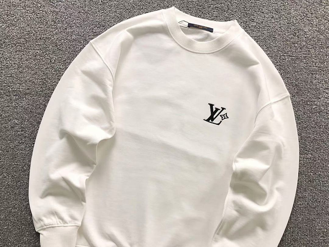 Louis Vuitton 165 L⭐ HOODIE 510102781 (Im 170Cm 60Kg I Wear Size S In The Phot) - Image 11