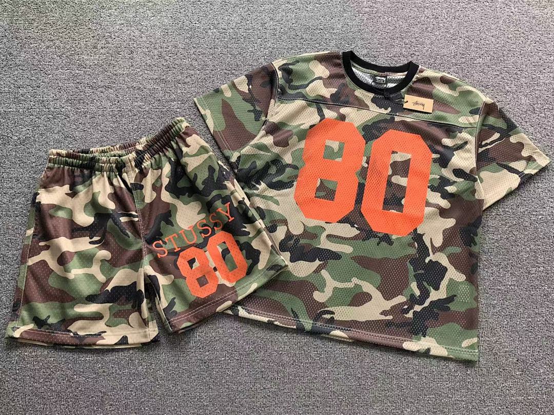 Stussy SHORTS 138 STUSSY T-SHIRT - Image 6