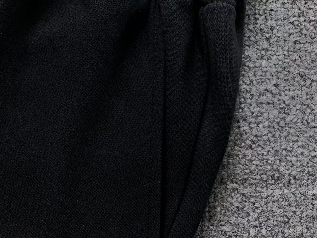 Louis Vuitton SHORTS 158 L⭐ T-SHIRT 2208020715 (Im 170Cm 60Kg I Wear Size S In The Phot) - Image 40