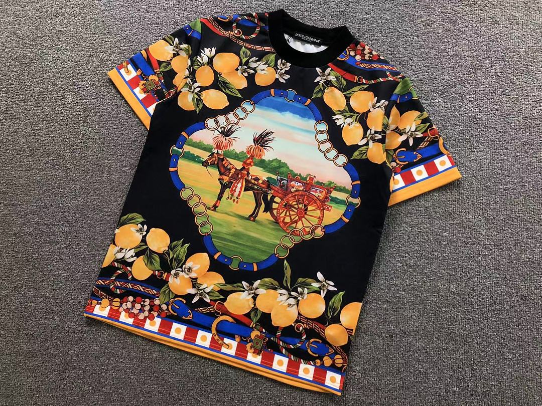 Dolce & Gabbana SHORTS175 D⭐LC⭐ GA⭐⭐A⭐A T-SHIRT - Image 9