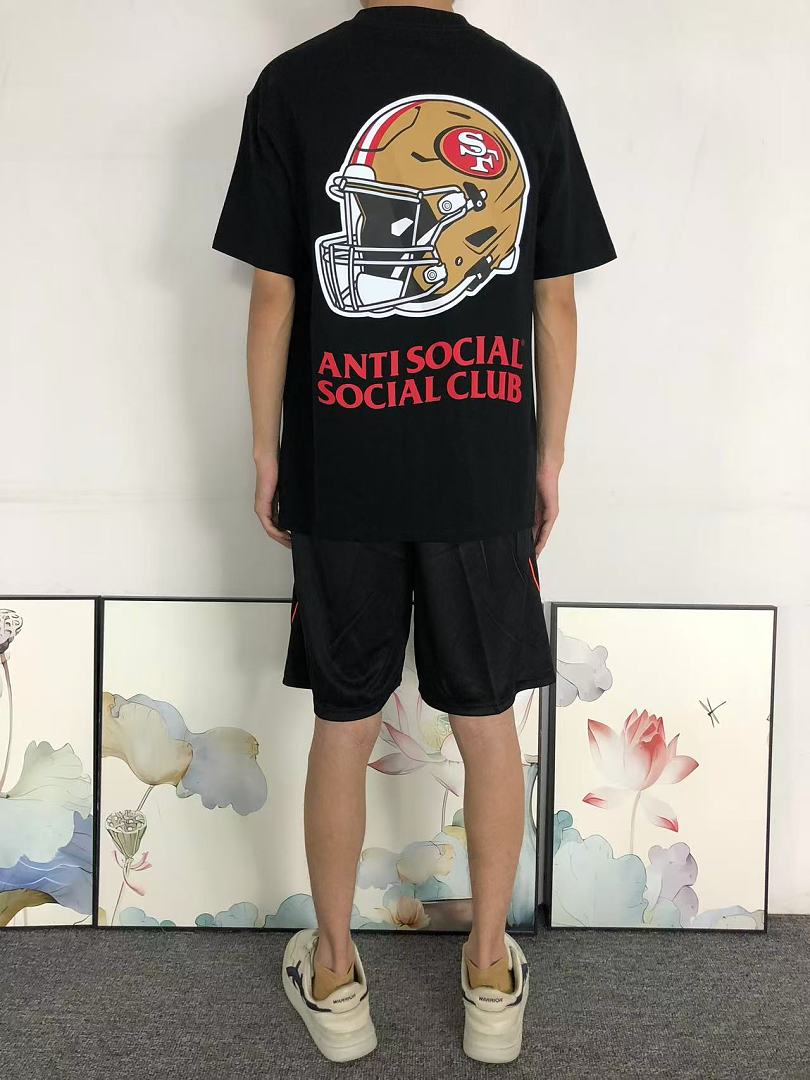Christian Louboutin 88 ANTI SOCIAL CLUB T-SHIRT 126212602 (Im 170Cm 60Kg I Wear Size M In The Phot) - Image 4