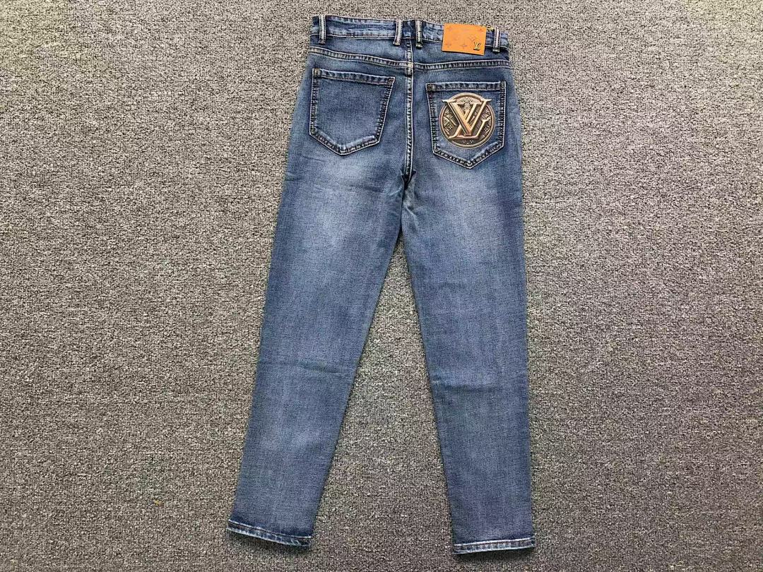 Louis Vuitton 188 L⭐ TROUSERS 504103517 (Im 170Cm 60Kg I Wear Size 28 In The Phot) - Image 5