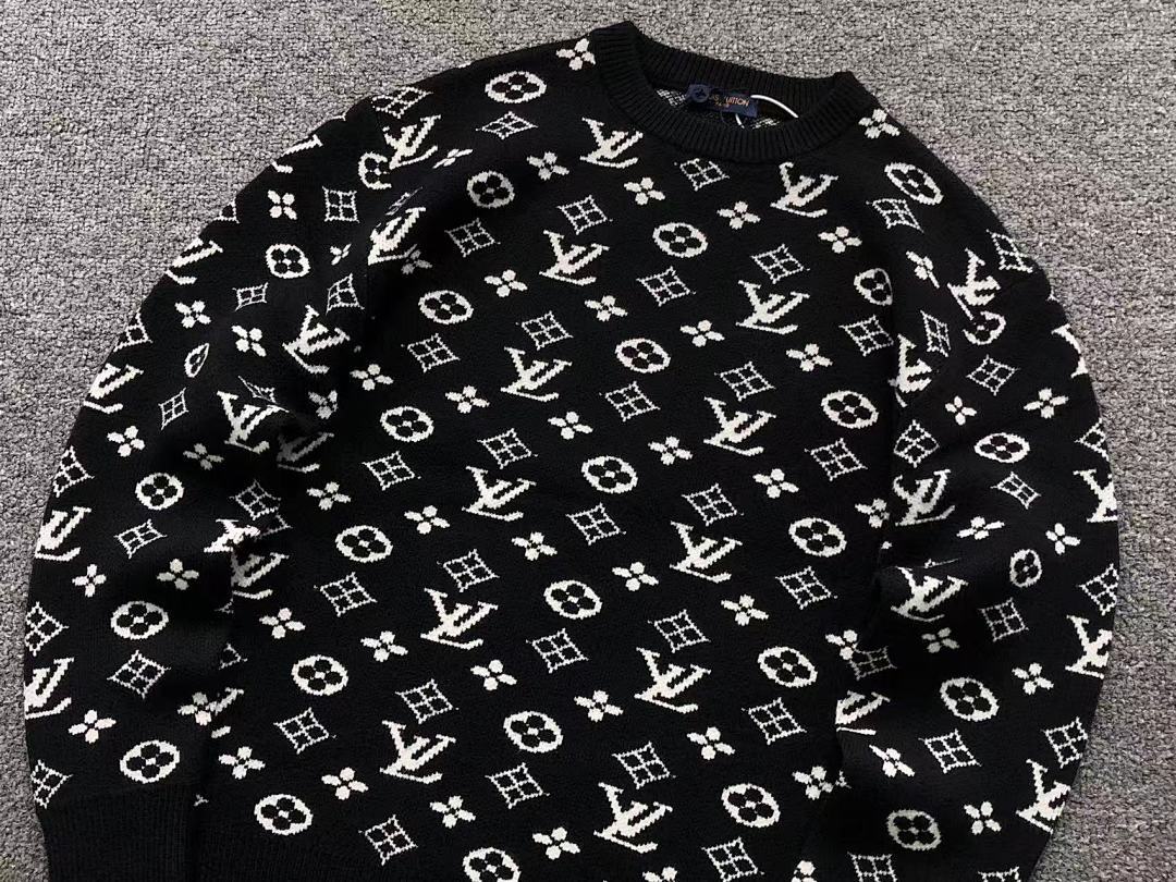 Louis Vuitton 208 L⭐ SWEATER 42030212156 (Im 172Cm 55Kg I Wear Size S In The Phot) - Image 11