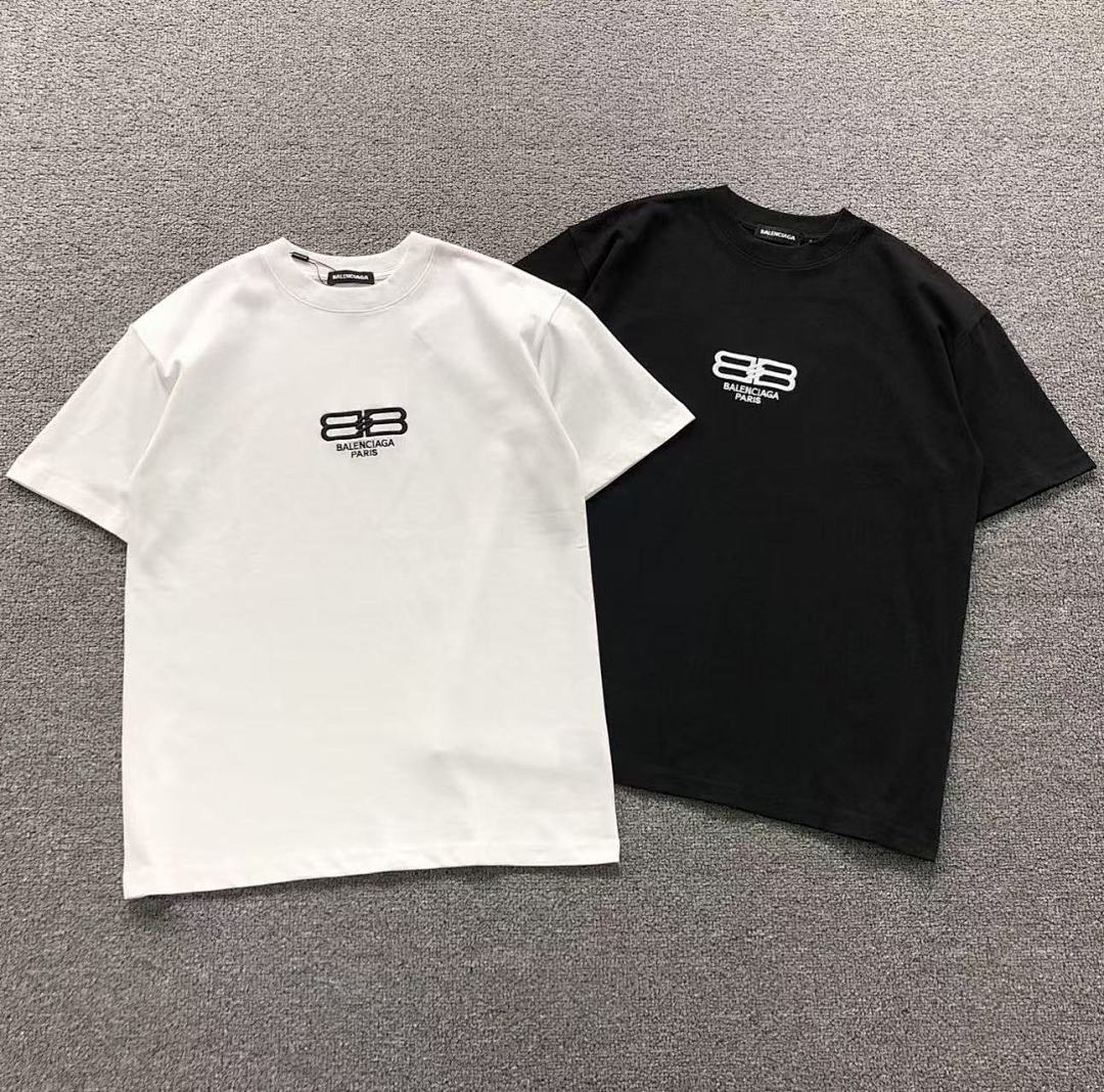 Balenciaga 108 B⭐L⭐⭐⭐IA⭐A T-SHIRT 2162302125 (Im 170Cm 60Kg I Wear Size XL In The Phot)