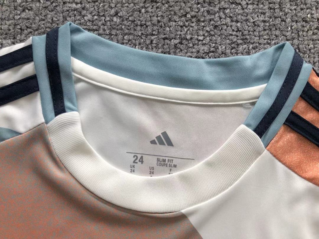 Chanel 68 FOOTBALL T-SHIRT SHORTS - Image 15