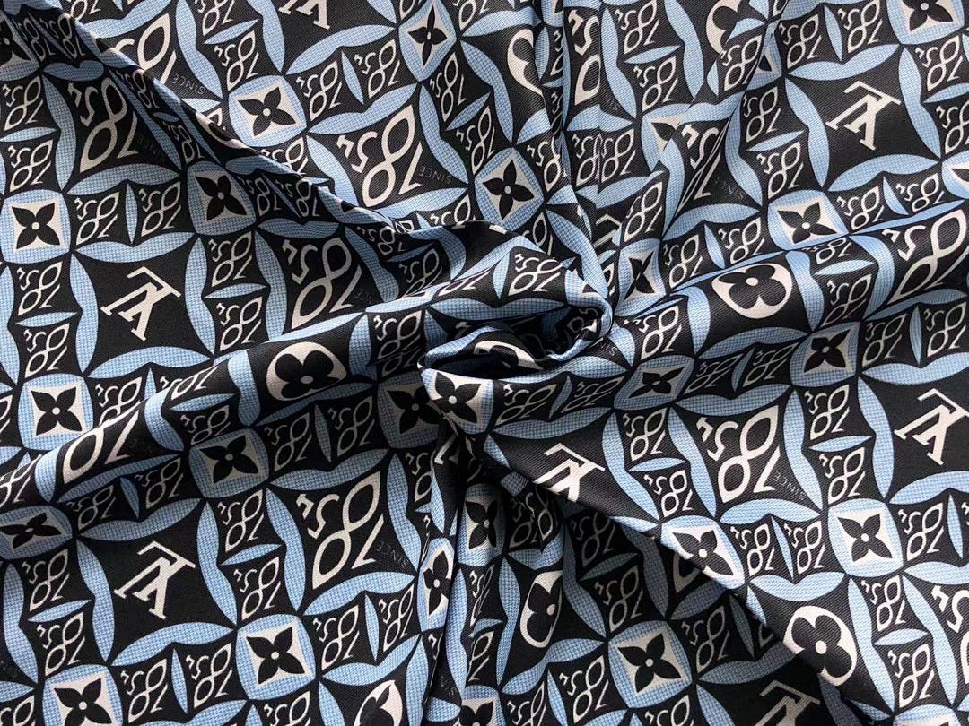 Louis Vuitton 88 L⭐ SCARF 5231983102 (Long 90CM* Wide - Image 5