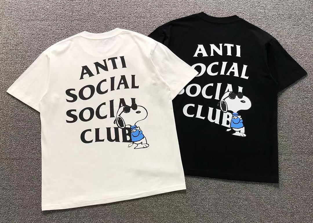 Christian Louboutin 88 ANTI SOCIAL CLUB T-SHIRT 126211902 (Im 170Cm 60Kg I Wear Size M In The Phot) - Image 5