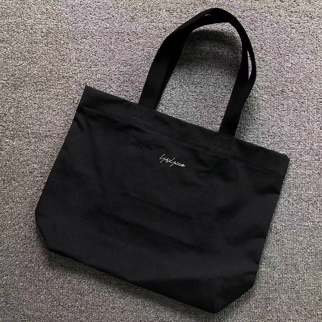 Y-3 178 Y-3 BAG 4207240675 (Long 49CM* Wide 12CM* High 37CM)