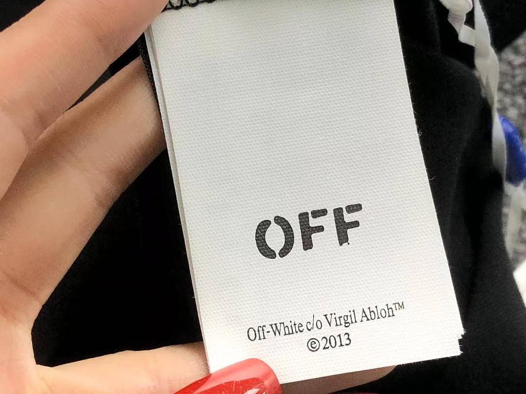 Off-White 105 OFF-WHITE T-SHIRT 5207182319 (Im 170Cm 60Kg I Wear Size M In The Phot) - Image 22