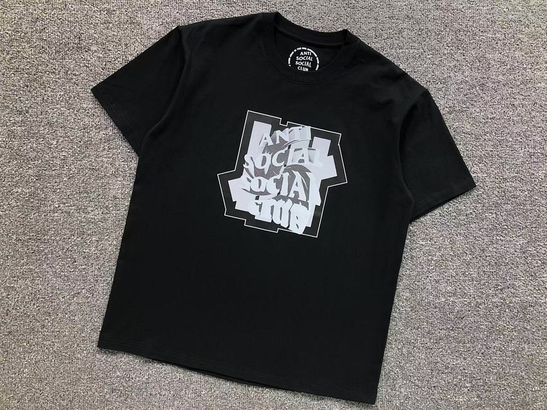 Christian Louboutin 85 ANTI SOCIAL CLUB T-SHIRT 4050130302 (Im 170Cm 60Kg I Wear Size L In The Phot) - Image 11