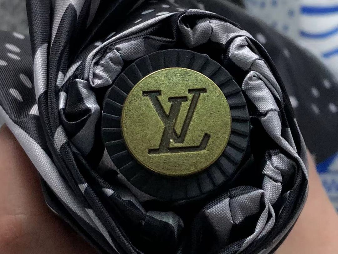 Louis Vuitton 88 L⭐ - Image 16