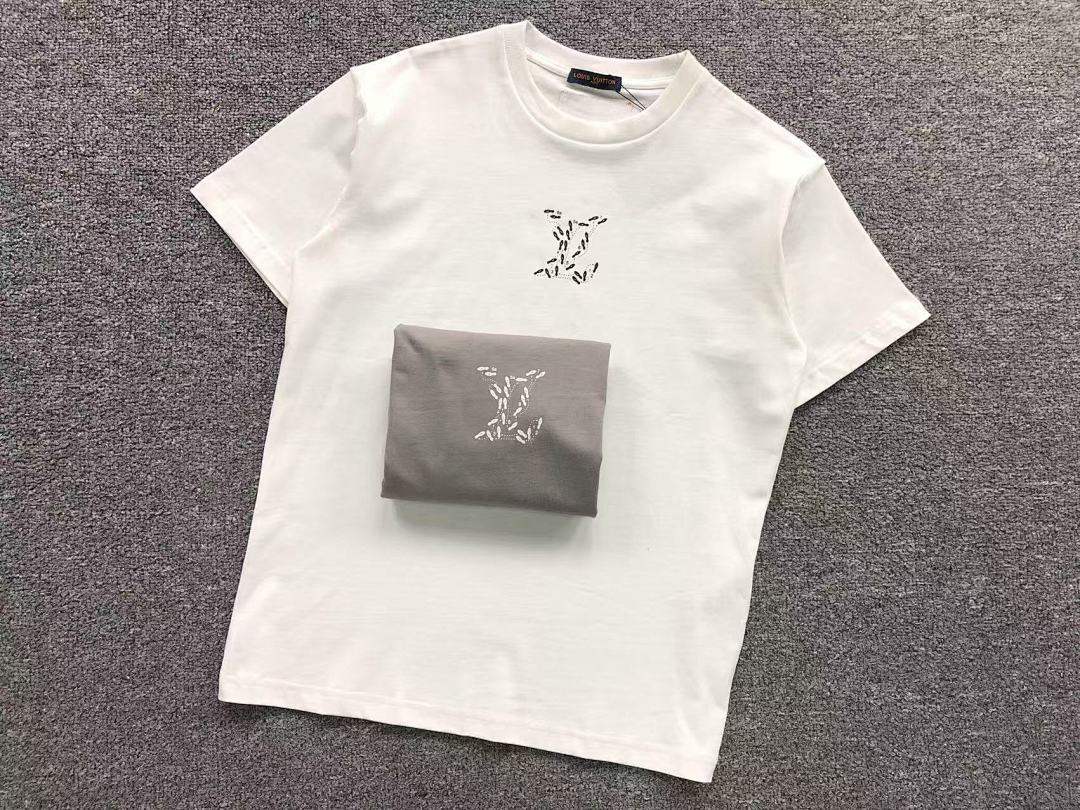 Louis Vuitton 108 L⭐ T-SHIRT 41061313126 (Im 170Cm 60Kg I Wear Size XS In The Phot) - Image 16