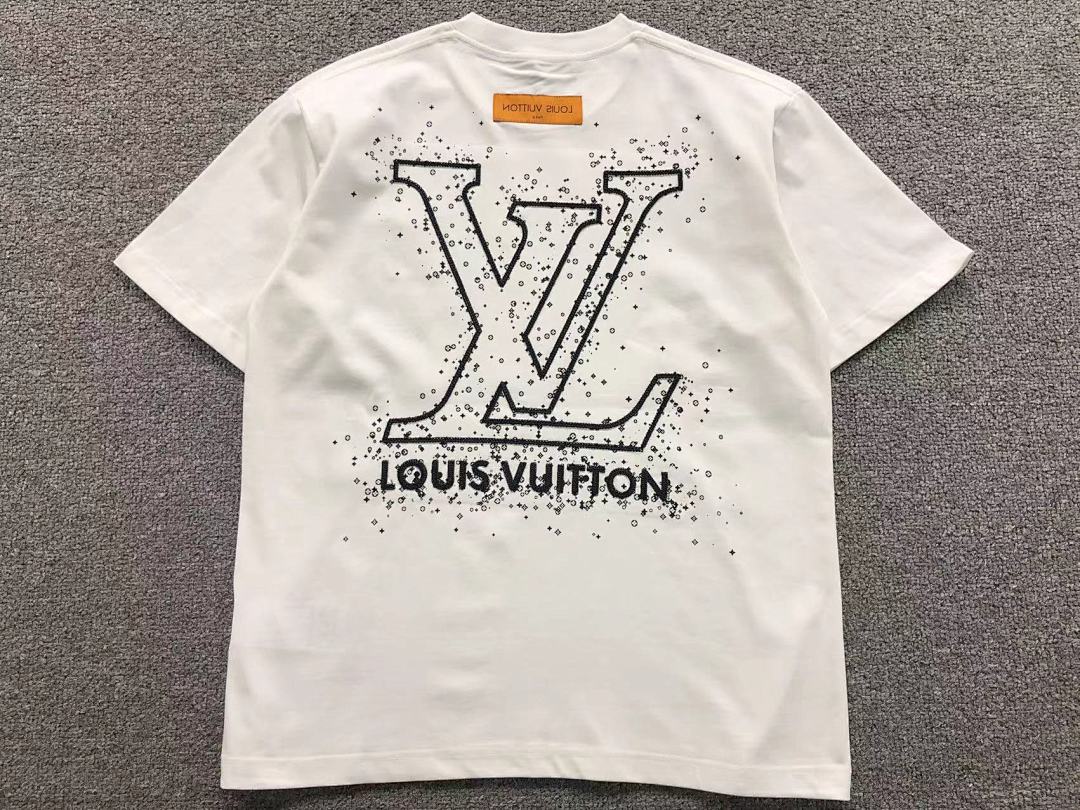 Louis Vuitton 115 L⭐ T-SHIRT 520122120 (Im 170Cm 60Kg I Wear Size M In The Phot) - Image 7