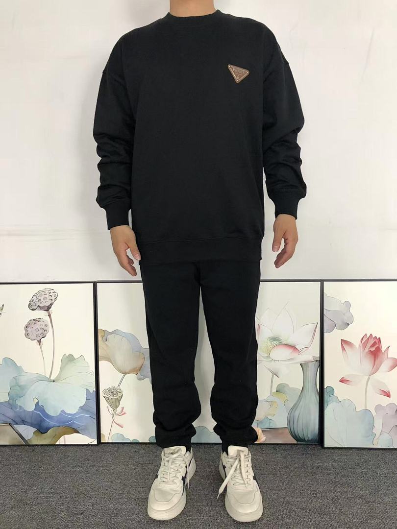 Prada 165 P⭐A⭐A HOODIE 5111414147 (Im 170Cm 55Kg I Wear Size M In The Phot) - Image 3