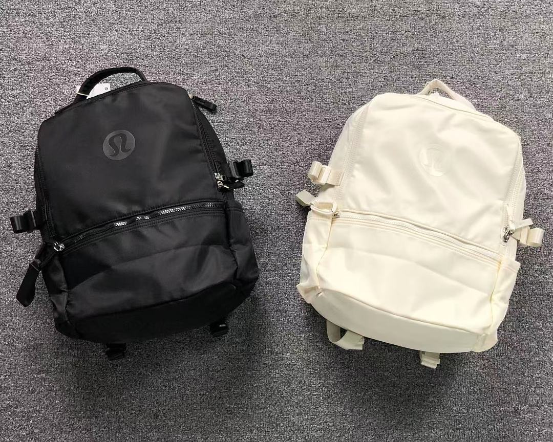 On Running 218 LULULEMON BAG 3205081323 (Long 30CM* Wide 17CM* High 40CM) - Image 2