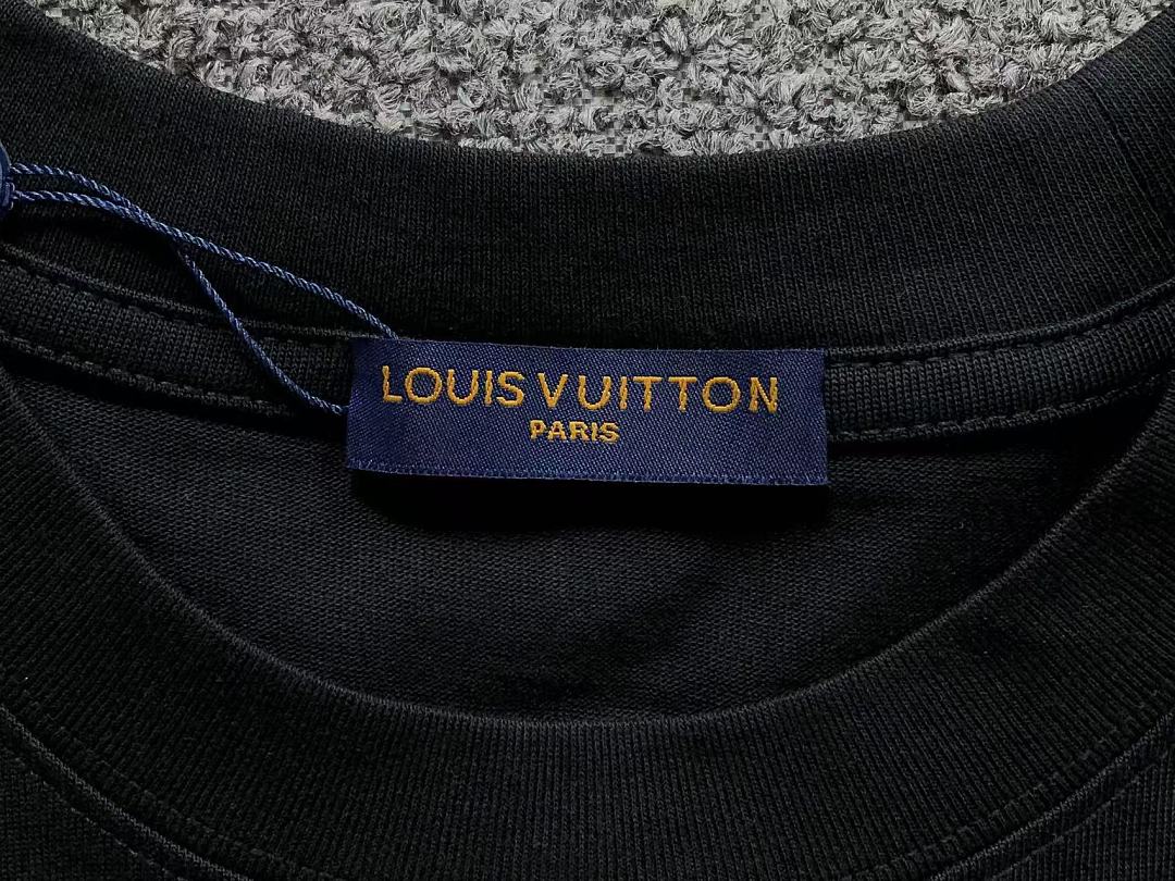Louis Vuitton 125 L⭐ T-SHIRT 5241715147 (Im 170Cm 60Kg I Wear Size M In The Phot) - Image 20