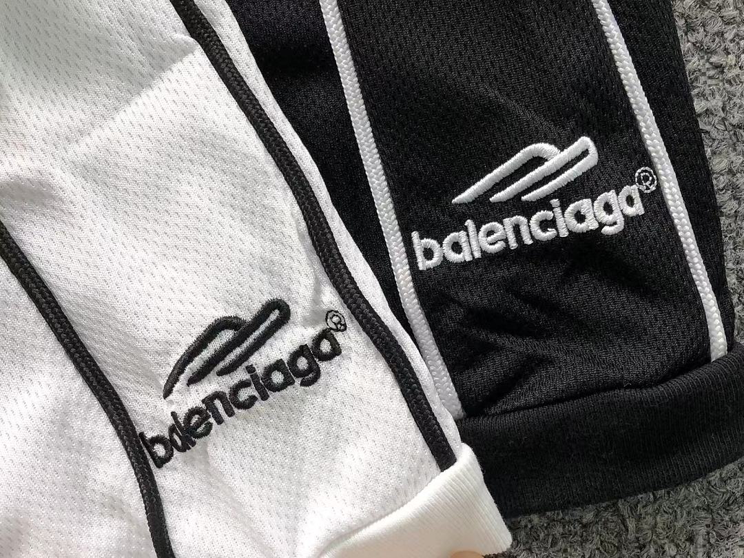 Balenciaga 135 B⭐L⭐⭐⭐IA⭐A T-SHIRT 42042608163 (Im 170Cm 60Kg I Wear Size XS In The Phot) - Image 24