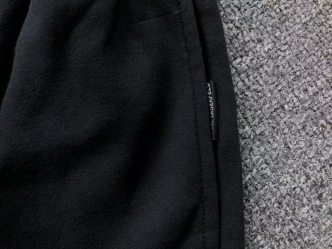Karl Lagerfeld SHORTS 168 KARL LAGERFELD T-SHIRT - Image 33