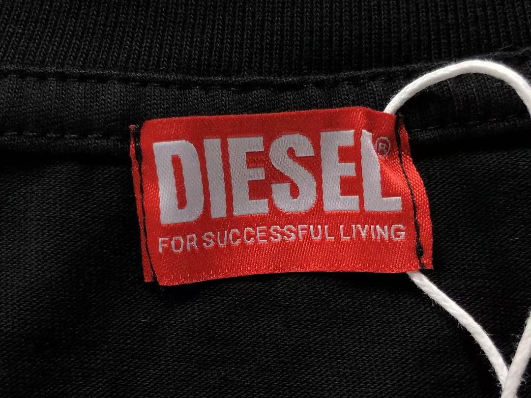 Diesel 108 DIESEL T-SHIRT 3205184517 (Im 170Cm 60Kg I Wear Size S In The Phot) - Image 25