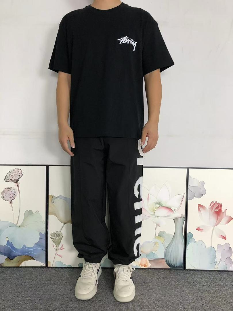 Stussy 72 STUSSY T-SHIRT 52080441182 (Im 170Cm 60Kg I Wear Size M In The Phot) - Image 3