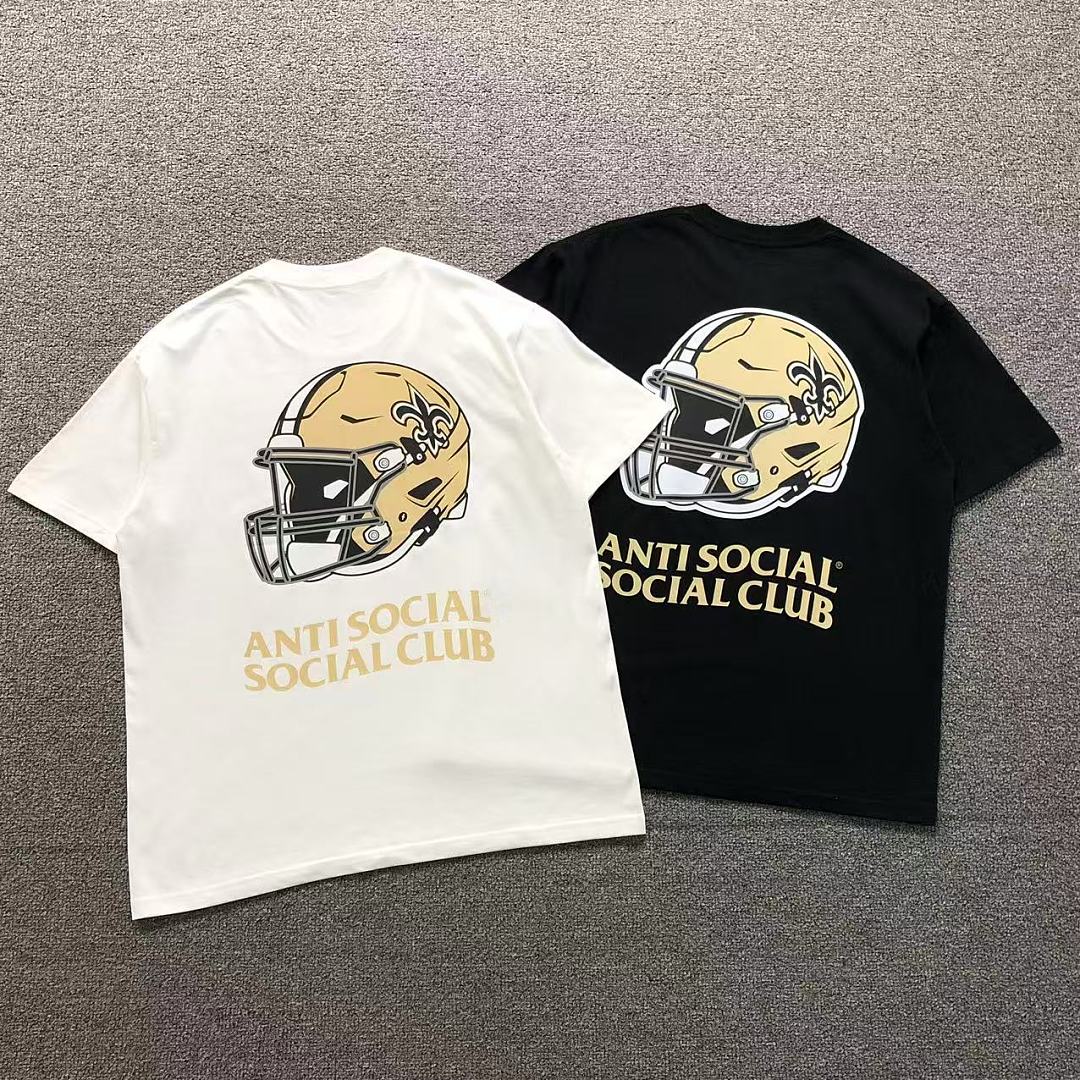 Christian Louboutin 88 ANTI SOCIAL CLUB T-SHIRT 126211602 (Im 170Cm 60Kg I Wear Size L In The Phot)