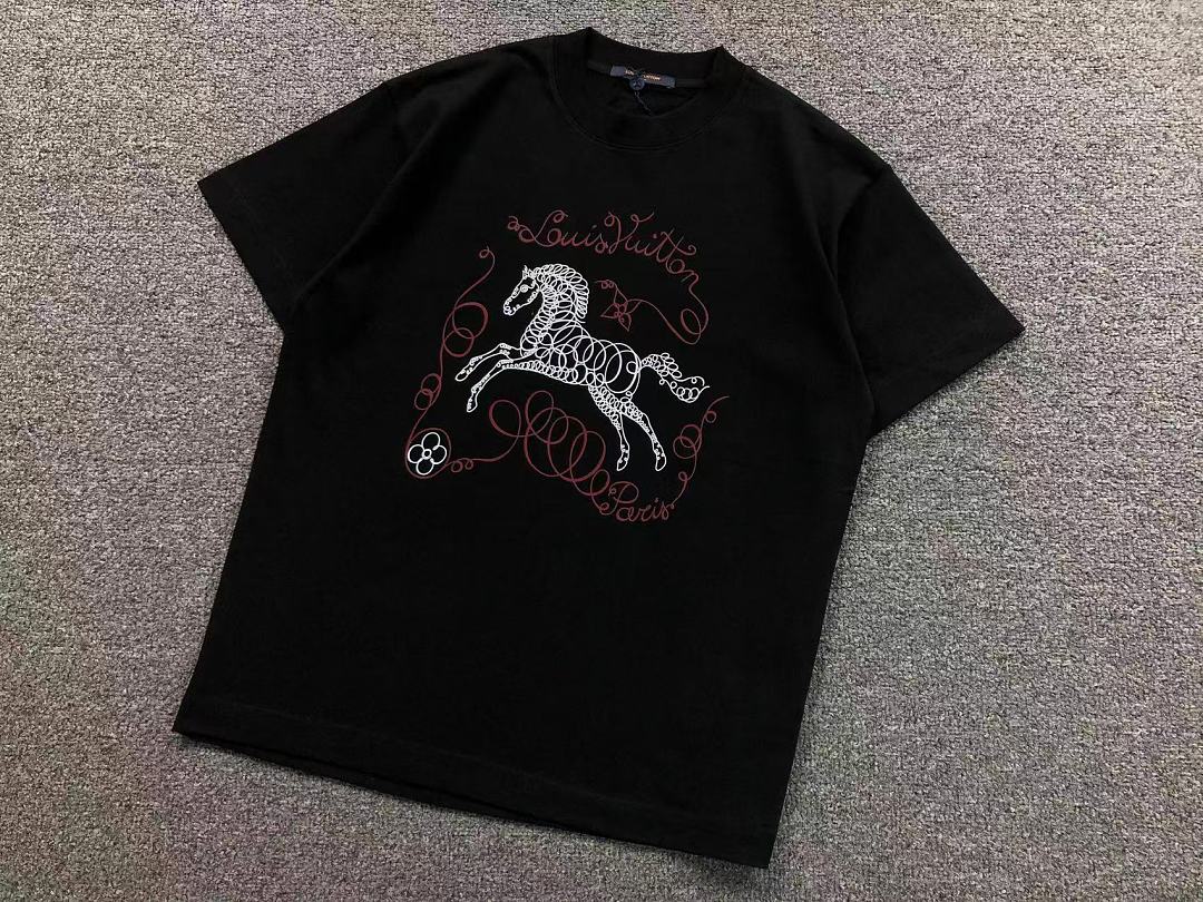Louis Vuitton 98 L⭐ T-SHIRT 524242419 (Im 170Cm 60Kg I Wear Size M In The Phot) - Image 11