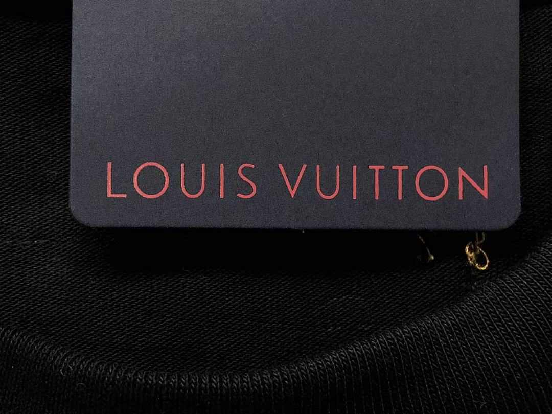 Louis Vuitton 118 L⭐ T-SHIRT 4123101133 (Im 170Cm 60Kg I Wear Size 2XL In The Phot) - Image 22