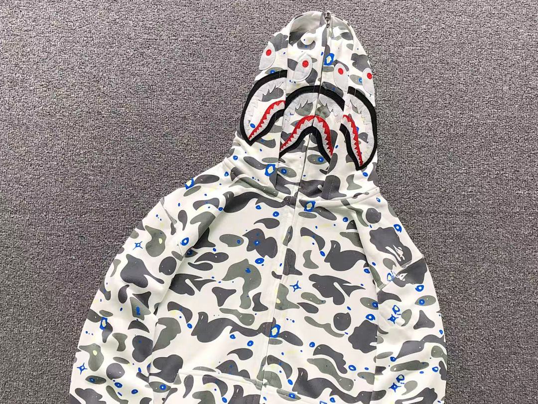 Bape 238 BAPE HOODIE 4111080677 (Im 170Cm 60Kg I Wear Size L In The Phot) - Image 16