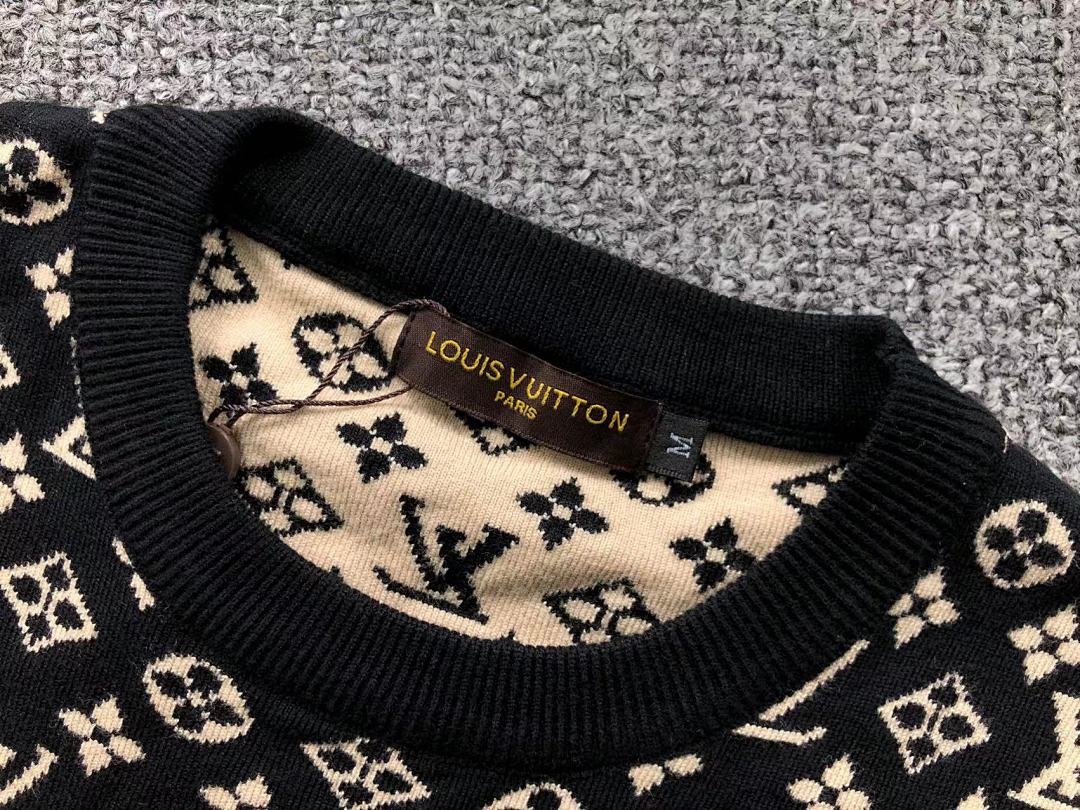 Louis Vuitton 138 L⭐ - Image 9