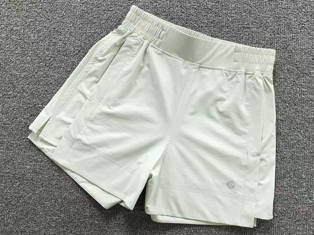 Unbranded 135 LULULEMON SHORTS FEMAIE - Image 7