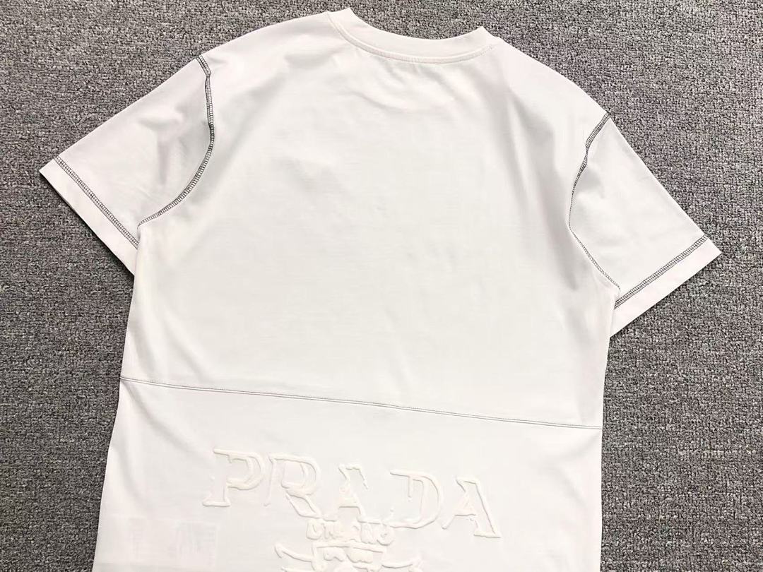 Prada 126 P⭐A⭐A T-SHIRT 213052221 (Im 170Cm 55Kg I Wear Size XS In The Phot) - Image 14