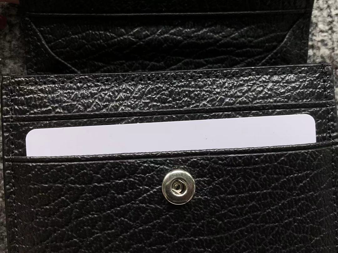 On Running 175 MAISON MARGIELA BAG 3206182021 (Long 10CM* Wide 3CM* High 8CM) - Image 10