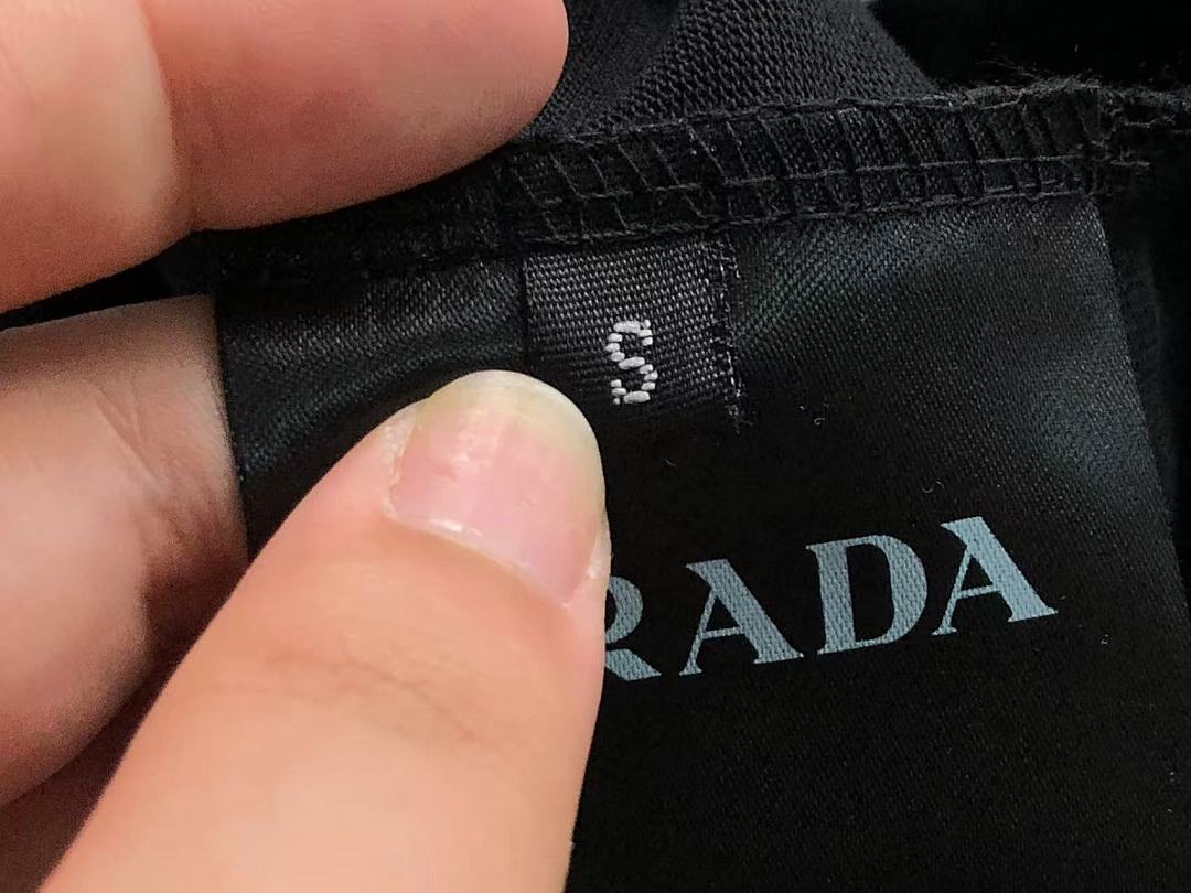 Prada 158 P⭐A⭐A T-SHIRT 22032013001 (Im 170Cm 60Kg I Wear Size S In The Phot) - Image 21
