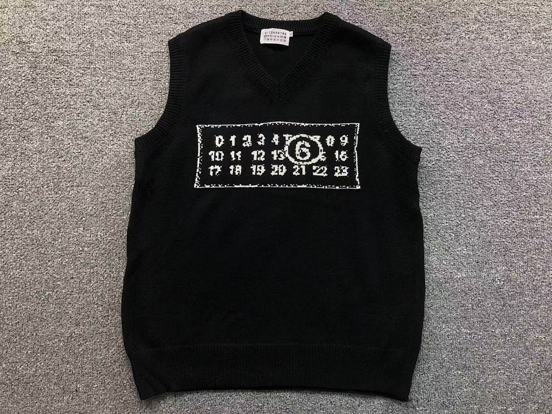 On Running 128 MAISON MARGIELA VEST 41100531146 (Im 170Cm 60Kg I Wear Size XL In The Phot) - Image 9