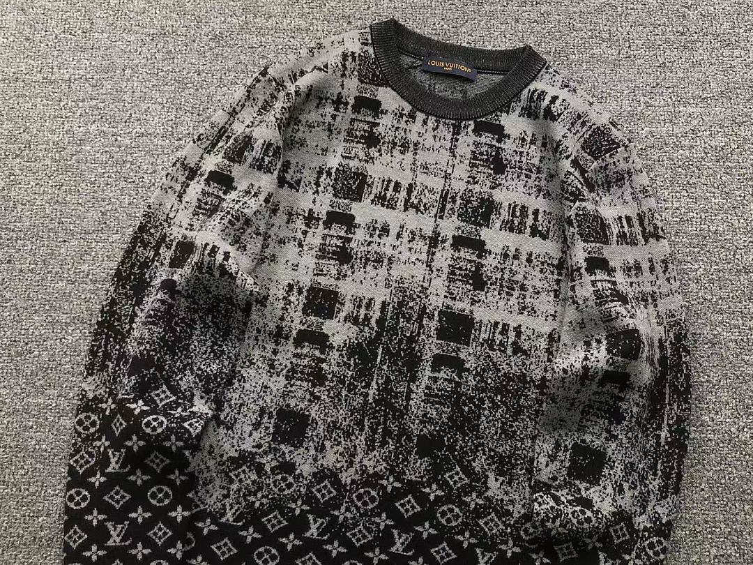 Louis Vuitton 208 L⭐ SWEATER 3208160321 (Im 170Cm 60Kg I Wear Size L In The Phot) - Image 9