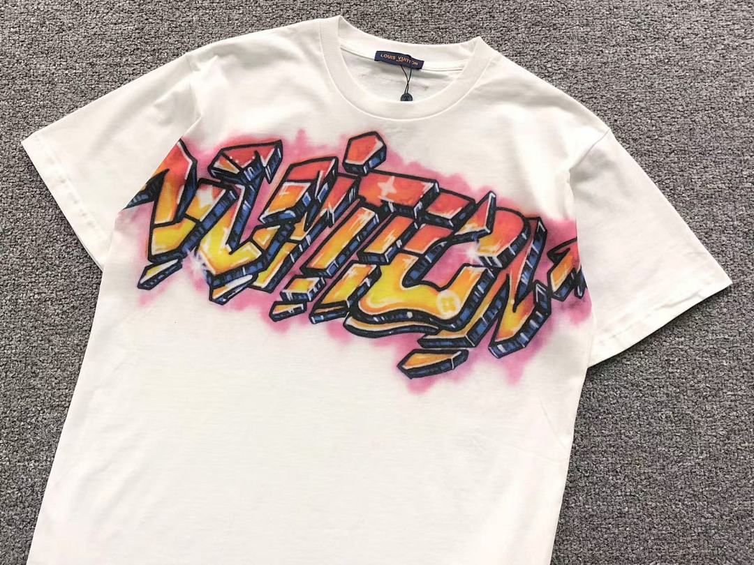 Louis Vuitton 125 L⭐ T-SHIRT 41062608126 (Im 170Cm 60Kg I Wear Size S In The Phot) - Image 7