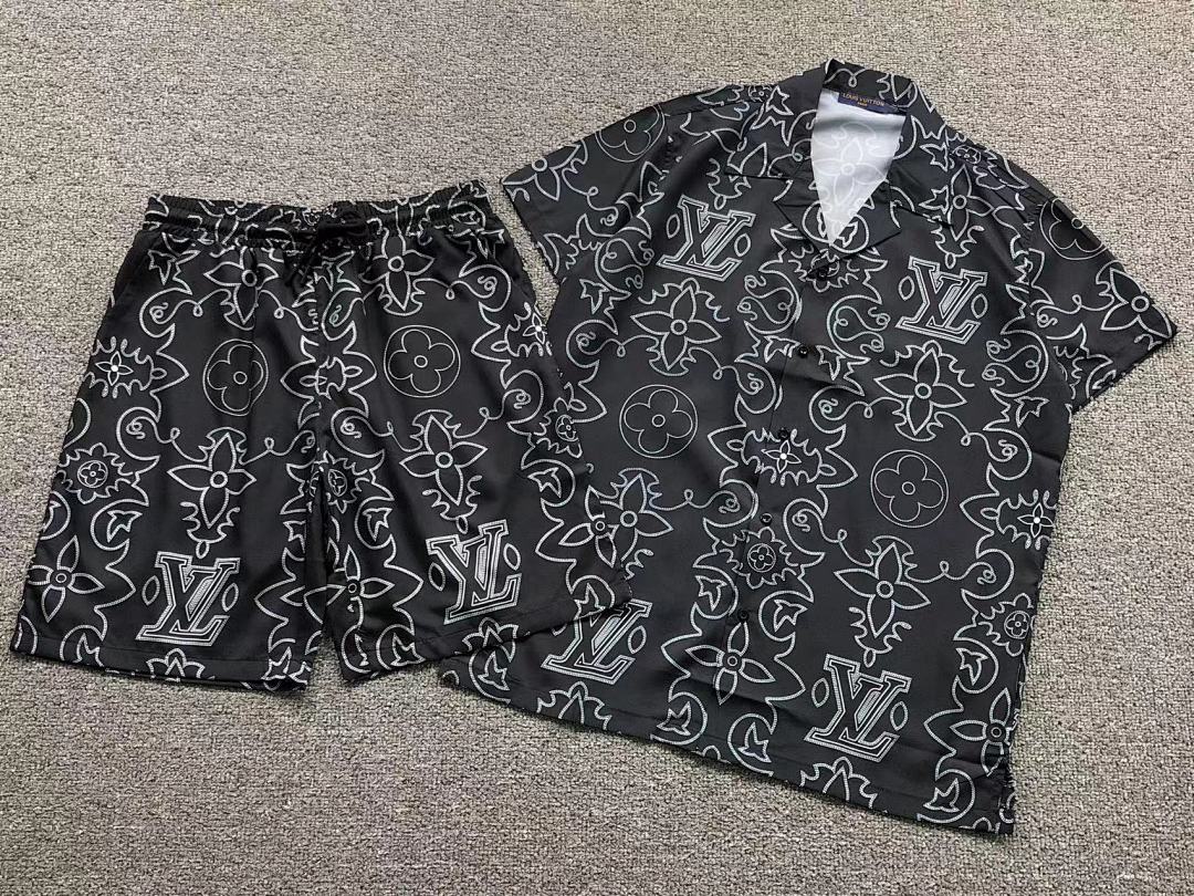 Louis Vuitton SHORTS 95 L⭐ SHIRT - Image 6