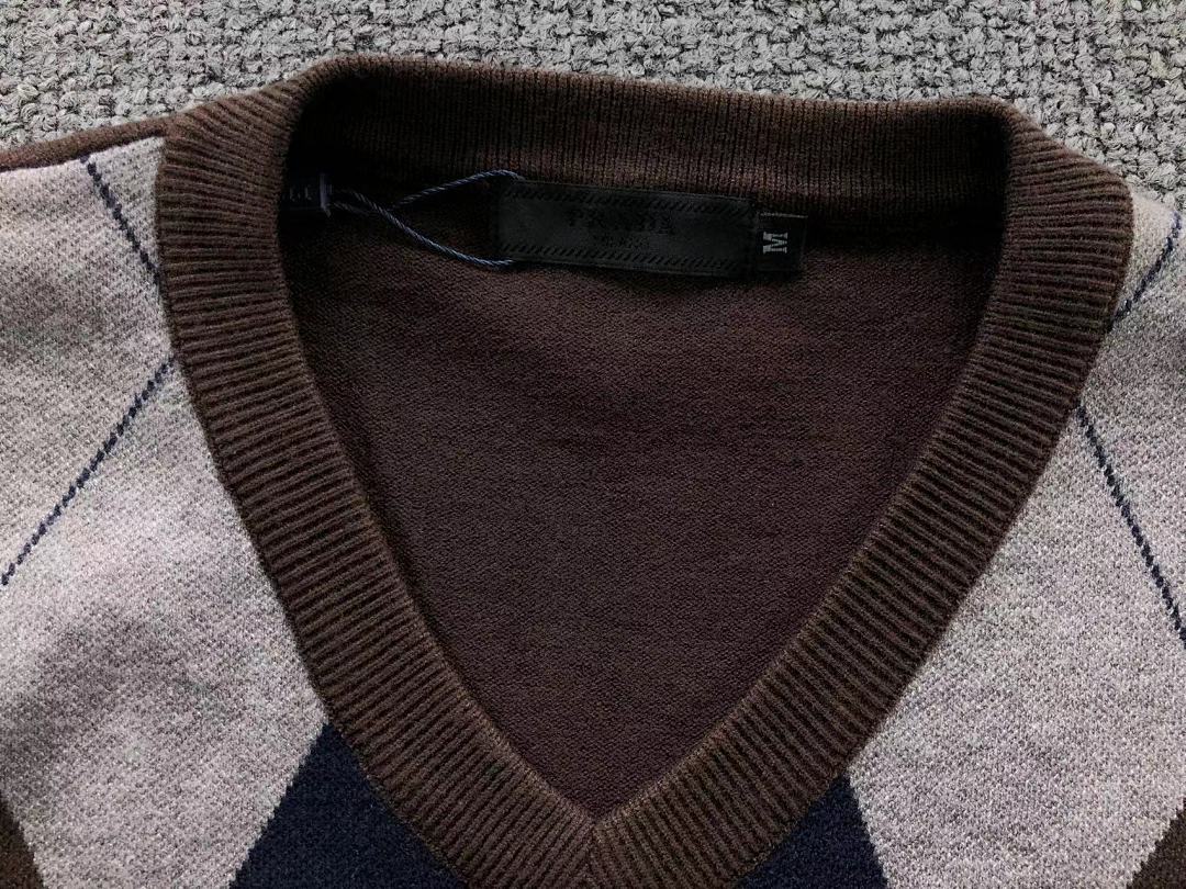 Prada 138 P⭐A⭐A SWEATER 3112173420 (Im 170Cm 60Kg I Wear Size M In The Phot) - Image 12