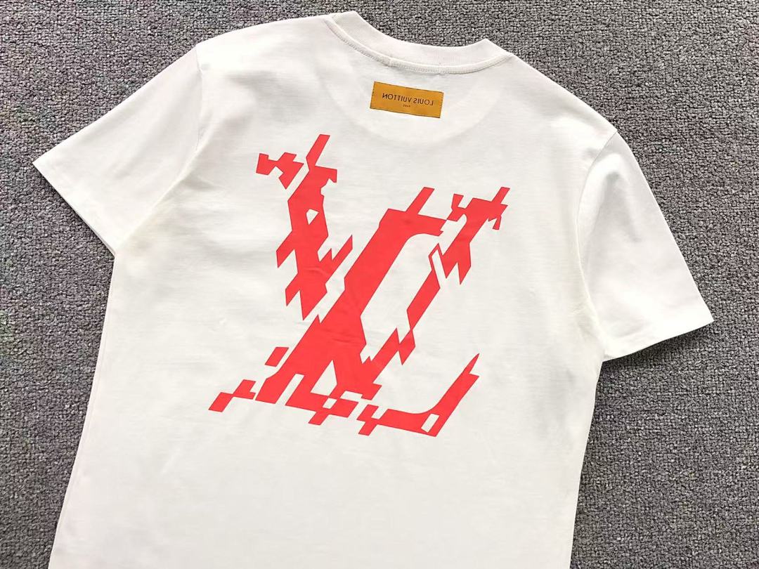 Louis Vuitton 115 L⭐ T-SHIRT 1106133060 (Im 170Cm 60Kg I Wear Size S In The Phot) - Image 8