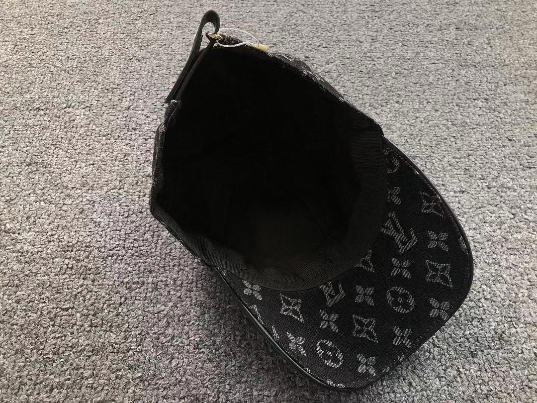 Louis Vuitton 98 L⭐ - Image 12
