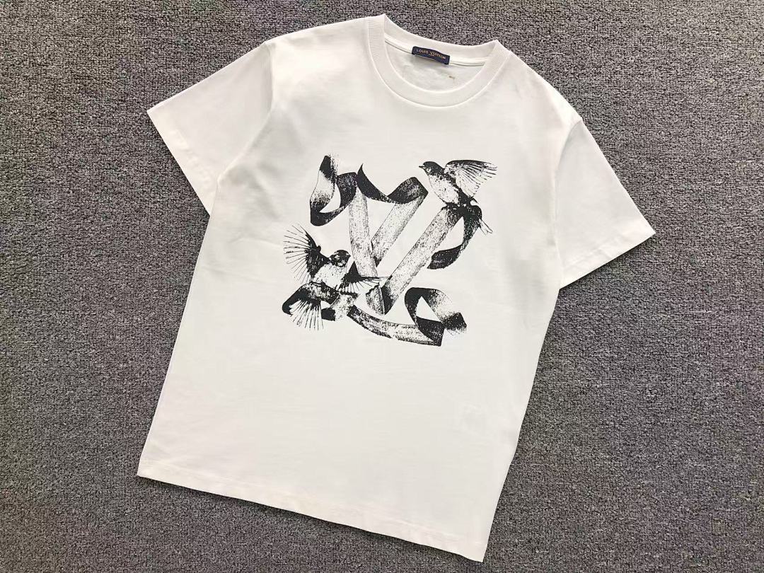 Louis Vuitton 108 L⭐ T-SHIRT 41061310126 (Im 170Cm 60Kg I Wear Size XS In The Phot) - Image 8